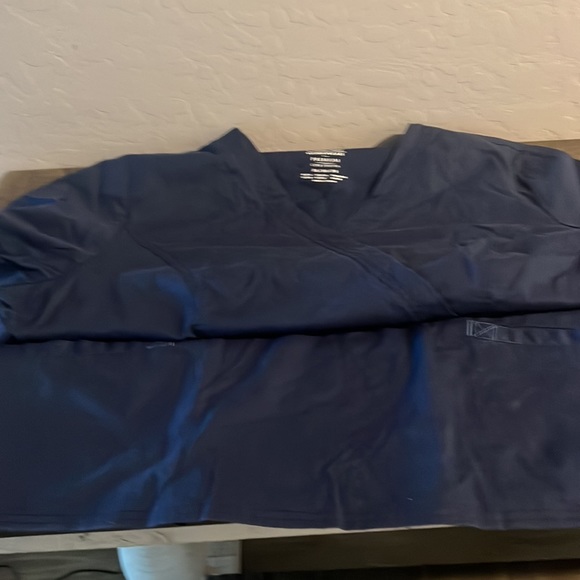 Navy blue scrubs 2x top bottom xl - Picture 3 of 3